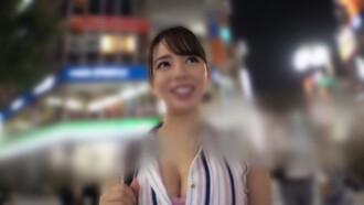 FC2-PPV-4799286 [Bonus included] *The legendary hostess appears. A voluptuous, busty beauty gives a lewd titjob with oil and a slippery, oily play. She writhes in pleasure as she is fucked by a huge cock, resulting in a massive squirting orgasm!